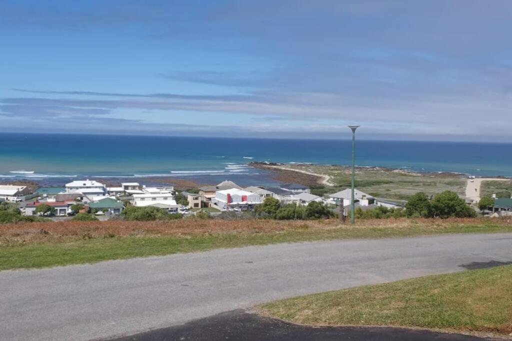 Agulhas Heights Self-Catering Cottages Esterno foto