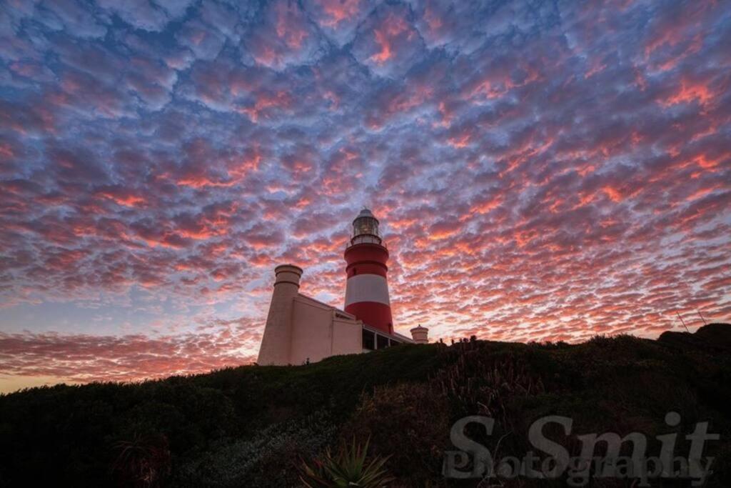 Agulhas Heights Self-Catering Cottages Esterno foto
