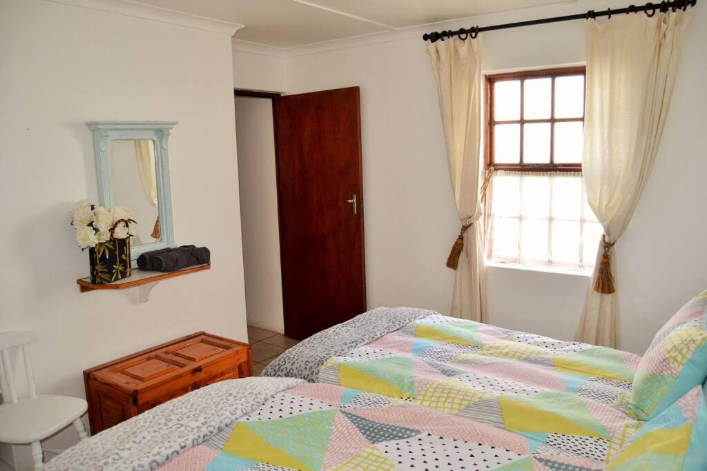 Agulhas Heights Self-Catering Cottages Esterno foto