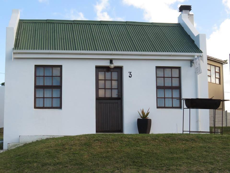 Agulhas Heights Self-Catering Cottages Esterno foto