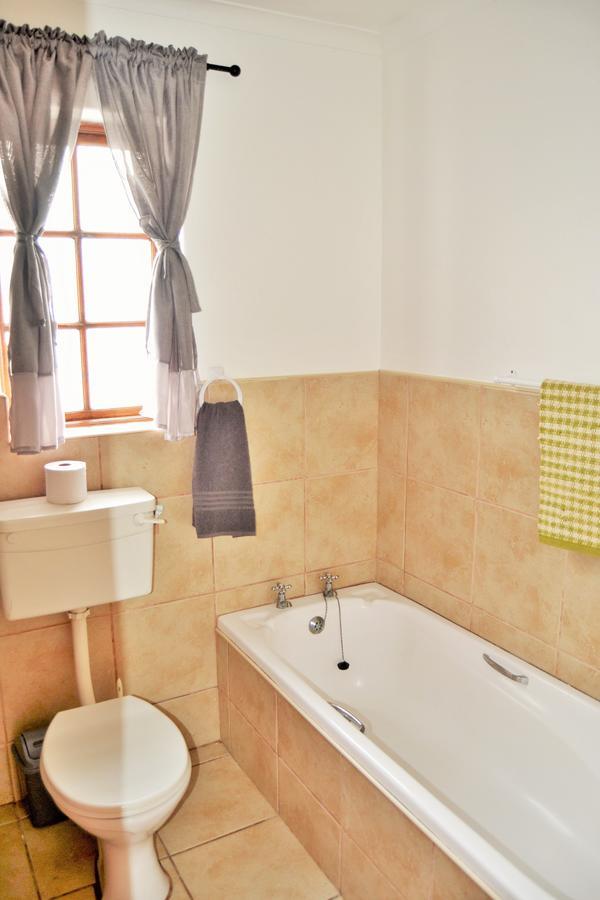 Agulhas Heights Self-Catering Cottages Esterno foto